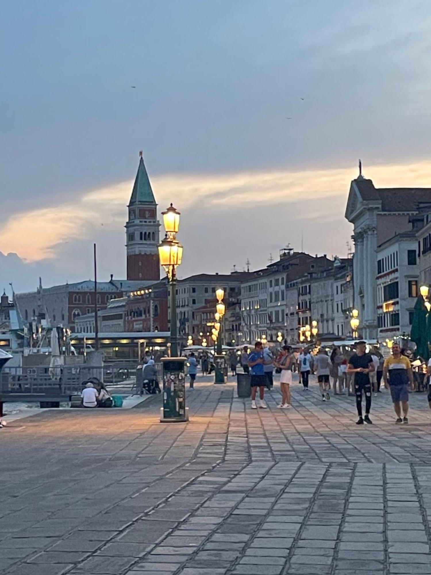 Suite Primo Piano Venice Luaran gambar